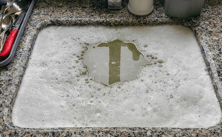 Blocked Drain Emergencies: ’ Don'ts